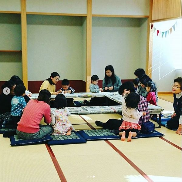 新所沢まちづくりセンター子育てサロンでキャンドルアート講座